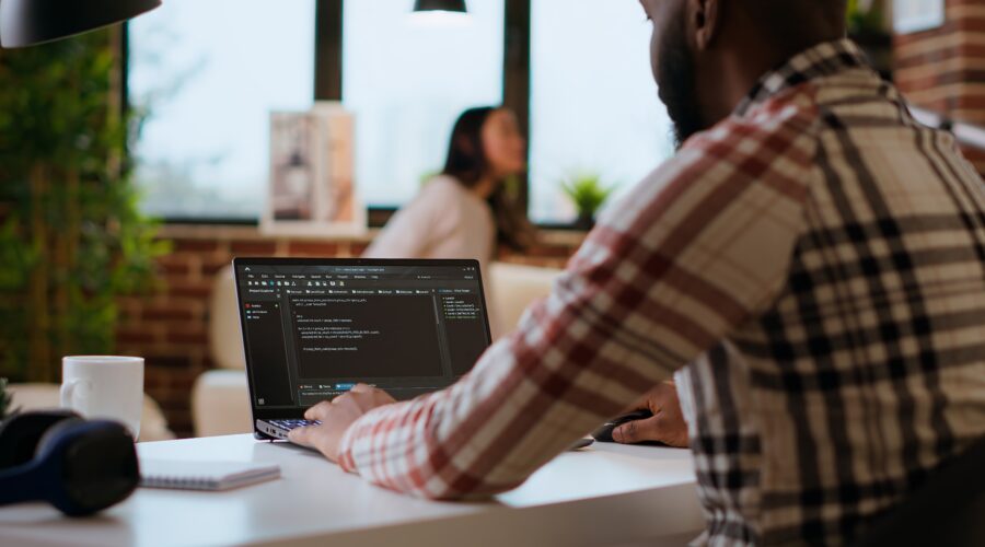 Vue.js vs React.js for E-Commerce Development